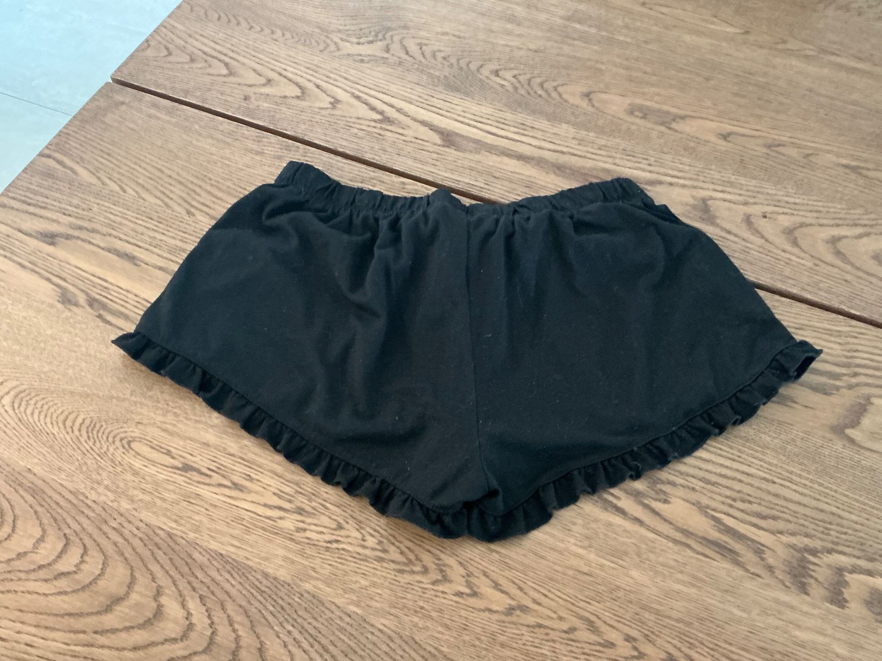 Negligees & Pigiami: Schwarze Pyjama Shorts Gr.M – Usato da Würenlos venduto da Tina48
