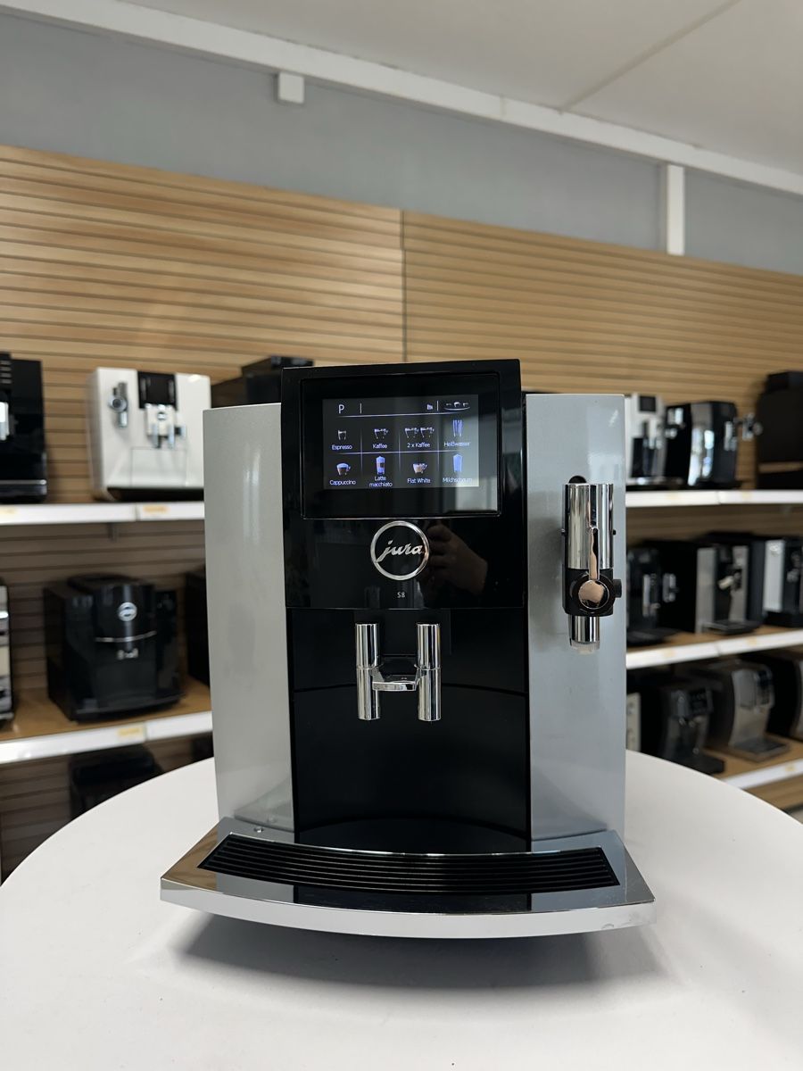 Jura Kaffeemaschinen & Espressomaschinen: JURA S8 – Gebraucht aus Gränichen von Luma.KaffeeMaschinen 2
