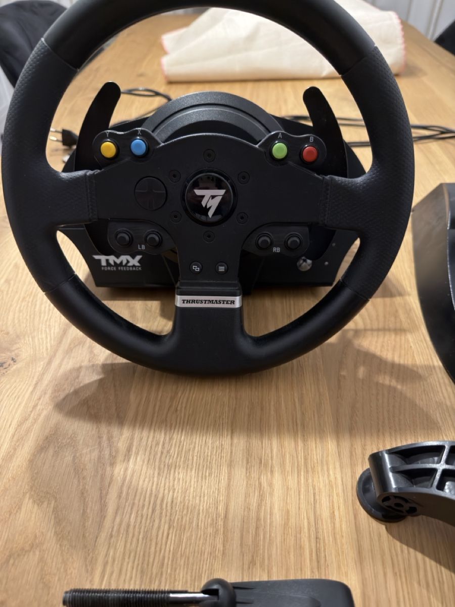Thrustmaster Controller: Thrustmaster TMX Wheel Force Feedback  – Nuovo (secondo la descrizione) da Ermensee venduto da Joao_ 1