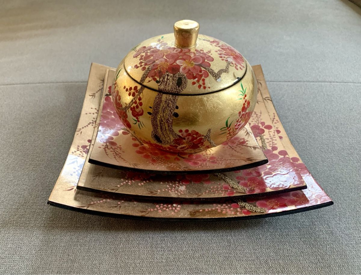 Piatti di portata: Vietnamese Lacquer Teller Set – Usato da Rüschlikon venduto da topswissvintage 6