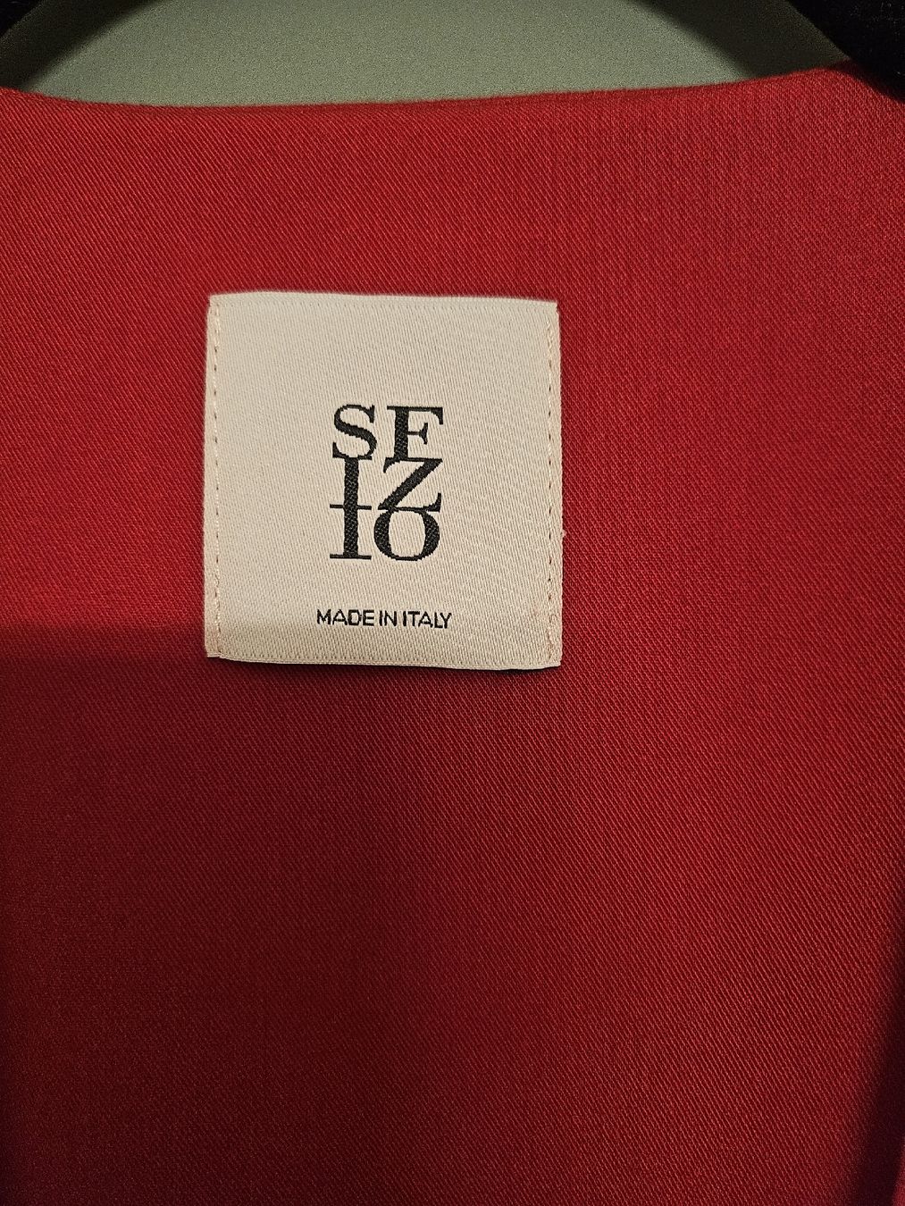 Kleider: Robe italienne – Neu (gemäss Beschreibung) aus La Tour-de-Peilz von mar_2r26 1