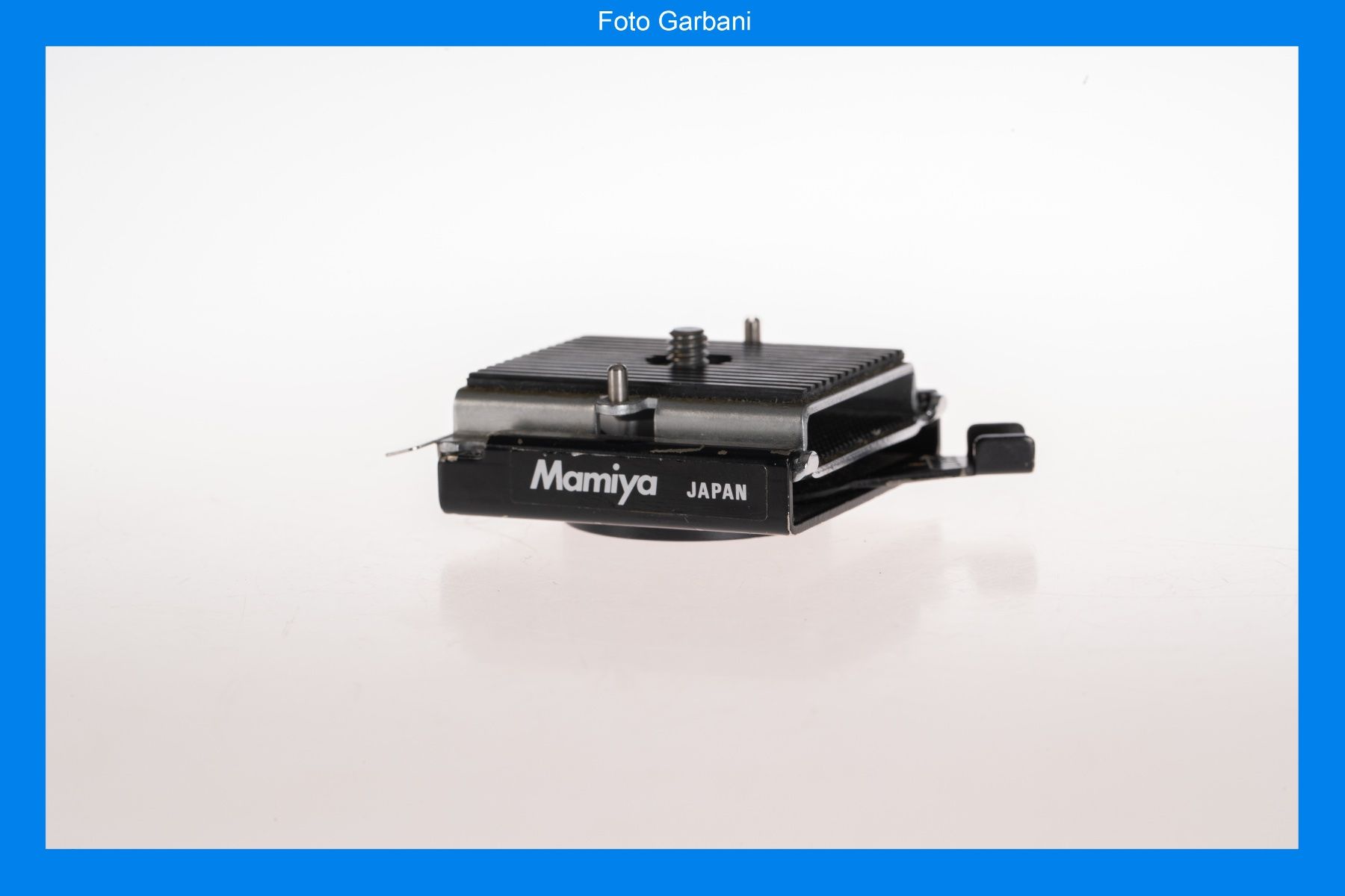 Sonstige Dekorationen & Accessoires: Mamiya piastra per cavalletto – Gebraucht aus Muralto von FotoGarbani