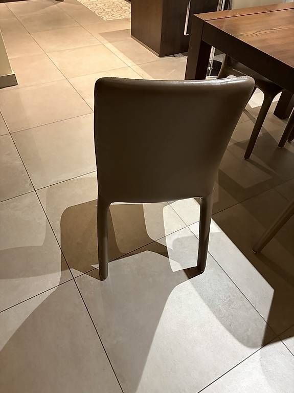 Tables: Table à manger avec chaise s – D'occasion à Epalinges par lprado 3
