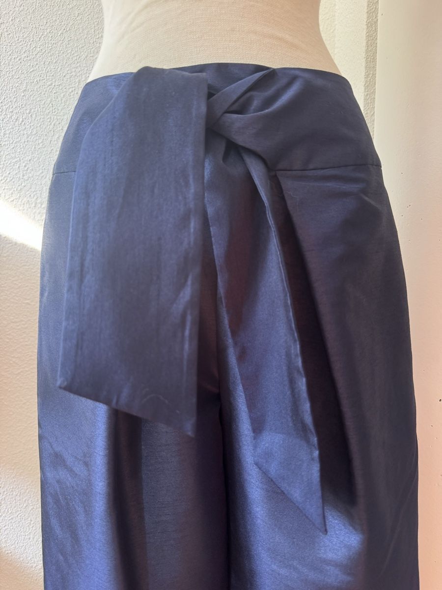 Max Mara Pantaloni: MAX&CO. Pantalon bleu marine taille 38 – Nuovo (secondo la descrizione) da Morges venduto da sandy069 1