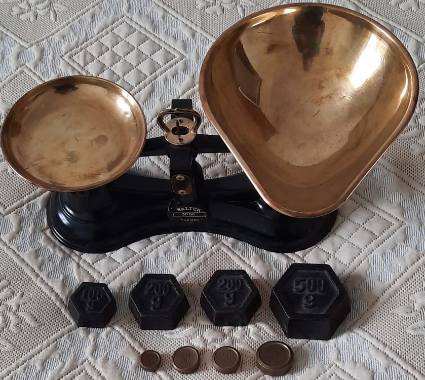 Salter Waage mit Gewichten Kaufen auf Ricardo