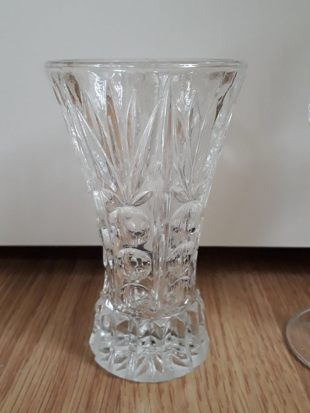 Vasi & Recipienti: Kleine Kristallvasen – Usato da Zürich venduto da wildflower26 1