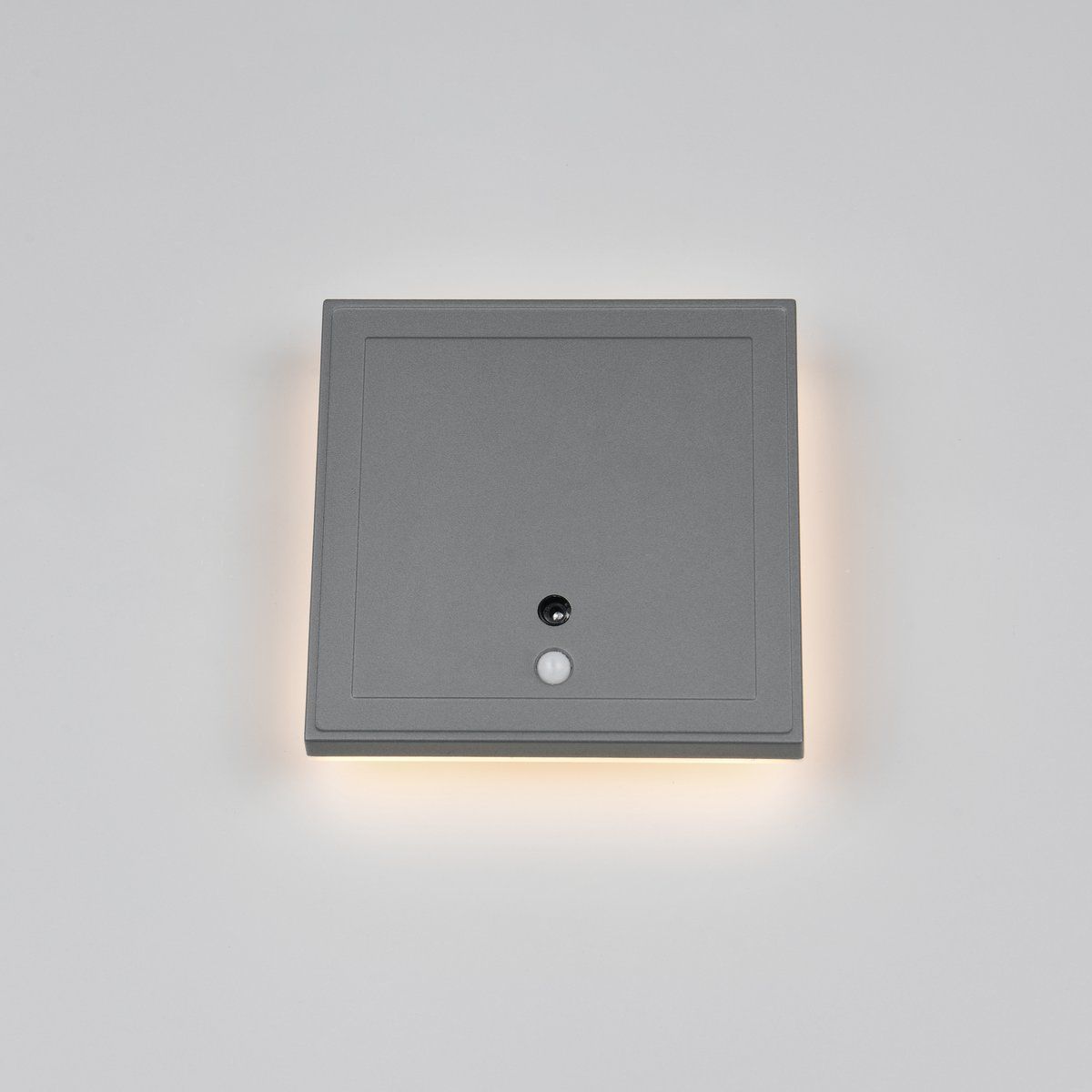 Lampade: LED Aussen Wandleuchte,14 cm x 14 cm – Nuovo (secondo la descrizione) da Kreuzlingen venduto da Smart-Light 1