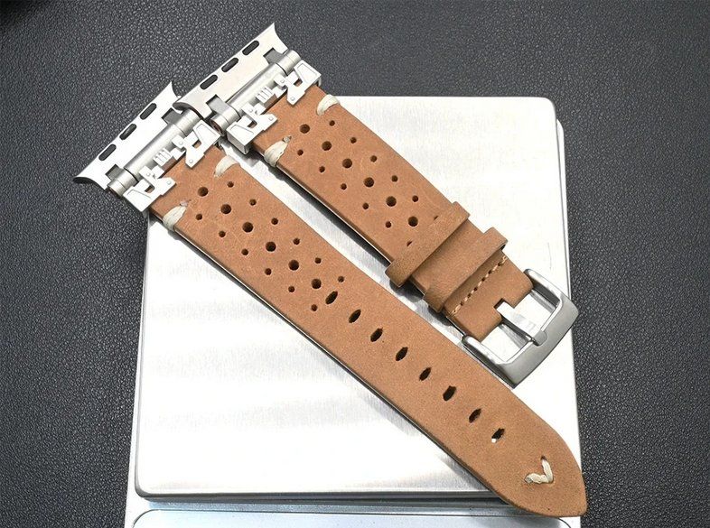 Apple Armbänder & -reifen: Band atmungsaktivem Leder für Apple Watch 9 10 11 und Ultra – Neu und originalverpackt aus Lausanne von WATCH-WORLD 1