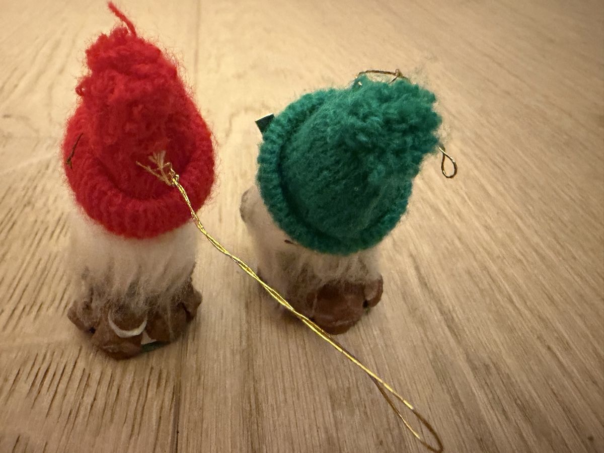 Tutte le decorazioni: 2 kleine Weihnachtswichtel – Usato da Versoix venduto da chr_2rpz 1
