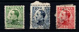 3 timbres - ESPAGNE - roi Alphonse XIII - 1930 - Obl.