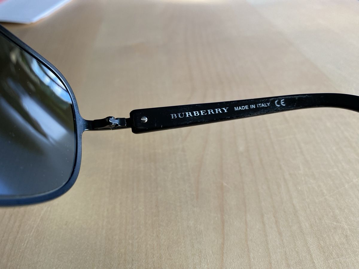 Burberry Occhiali & Lenti: Burberry Sonnenbrille – Usato da Stäfa venduto da Clandestino04 3