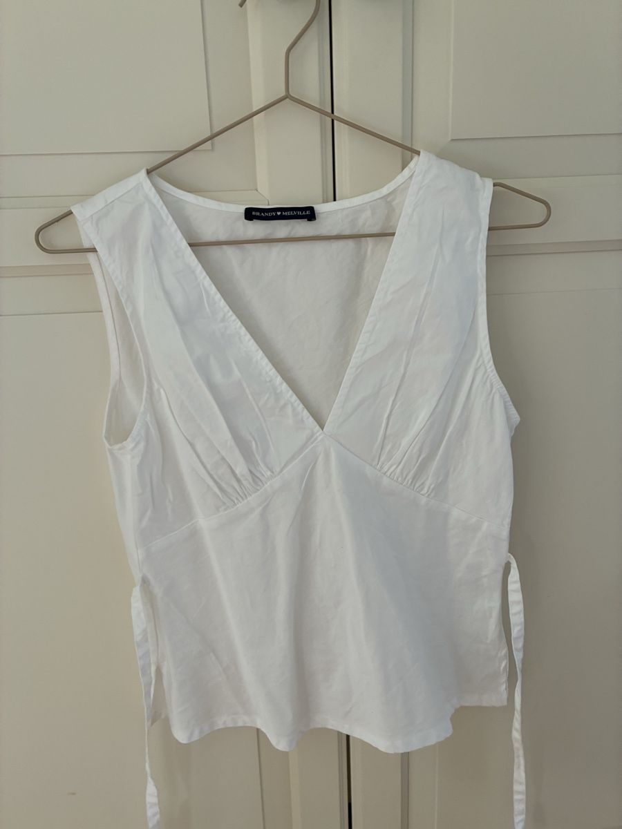 Brandy Melville Tops: Brandy Melville Top – Neuf (Voir description) à Zürich par mar_8gbj