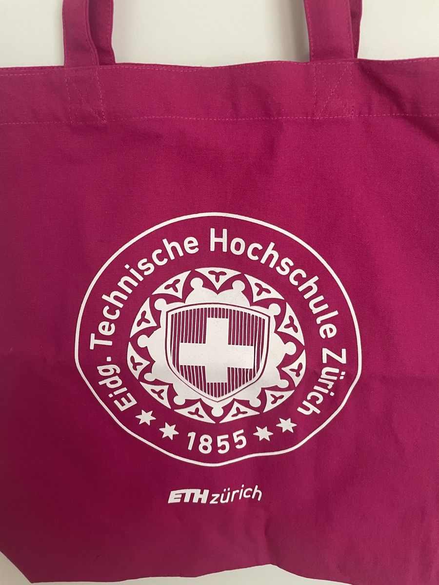 Taschen: ETH Zurich Tote Bag, basically new – Neu und originalverpackt aus Uster von momogarden 1