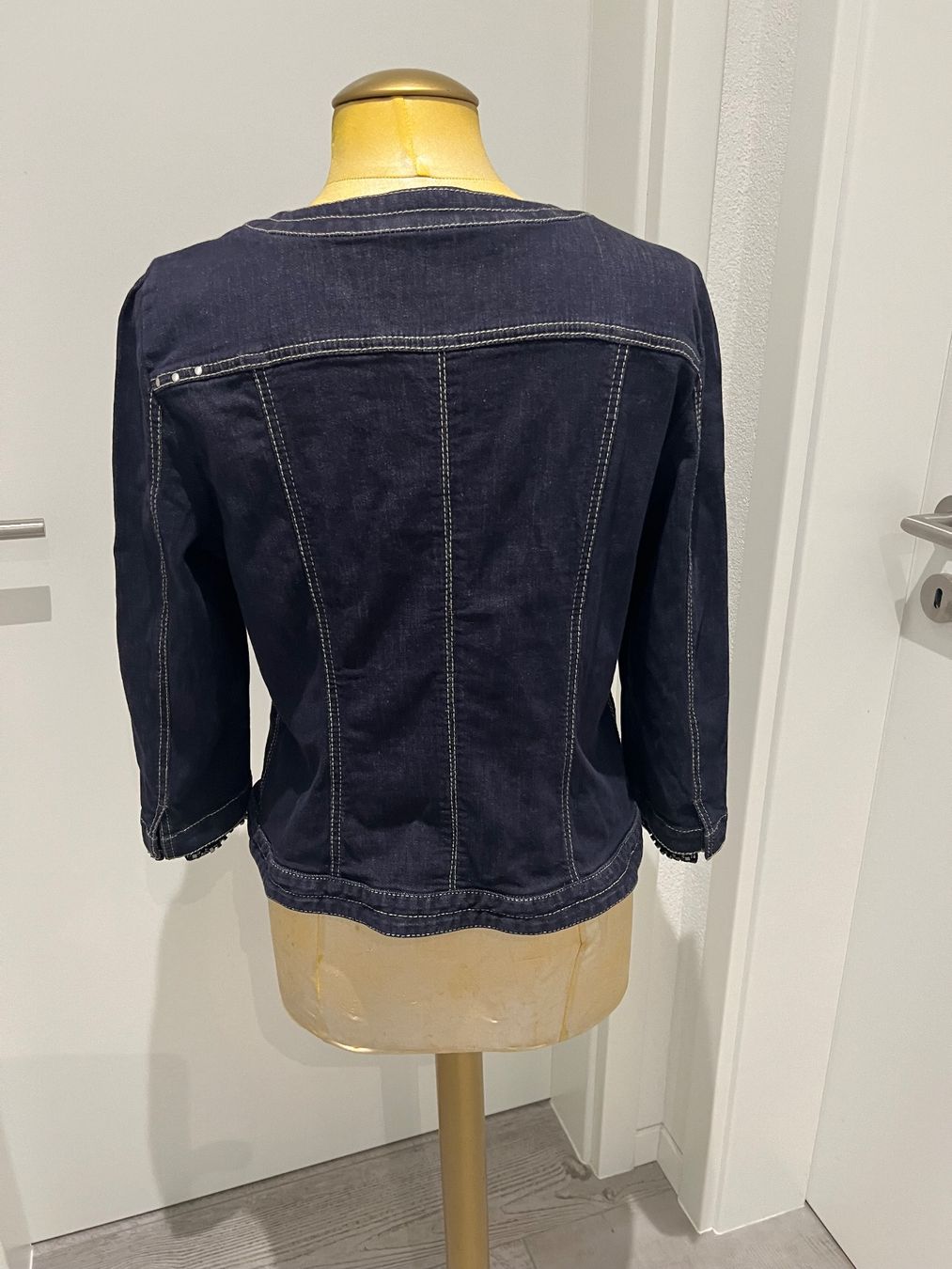 Marc Cain Jacken: MARCCAIN - Veste en jeans - – Gebraucht aus Mézières FR von Daisy16 2