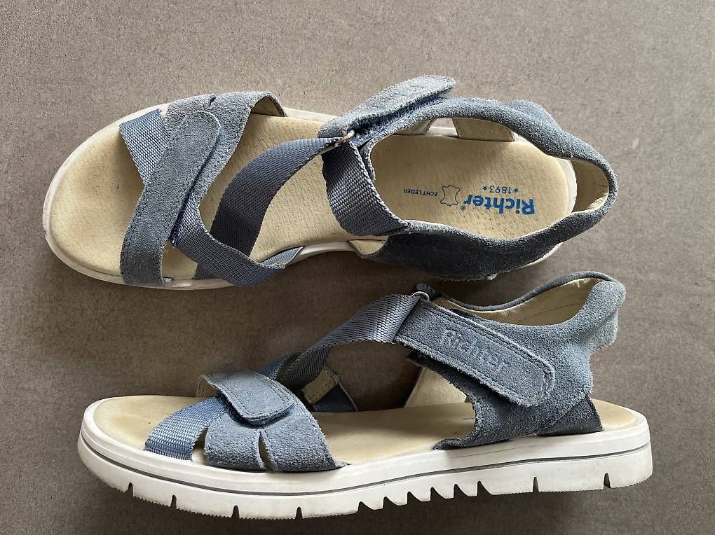Chaussures femmes: Sandalen Richter 37 – D'occasion à Luzern par La_Favorita