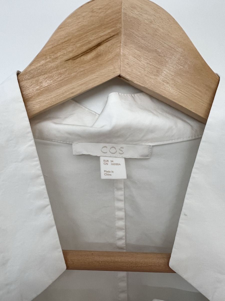 Cos Camicette: COS White Oversize Blouse – Nuovo (secondo la descrizione) da Obbürgen venduto da szu_vtz9 2