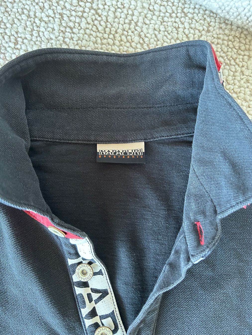 Napapijri Polo-Shirts: Napapijri Poloshirt L – Gebraucht aus Erlenbach ZH von Syssi_C 2