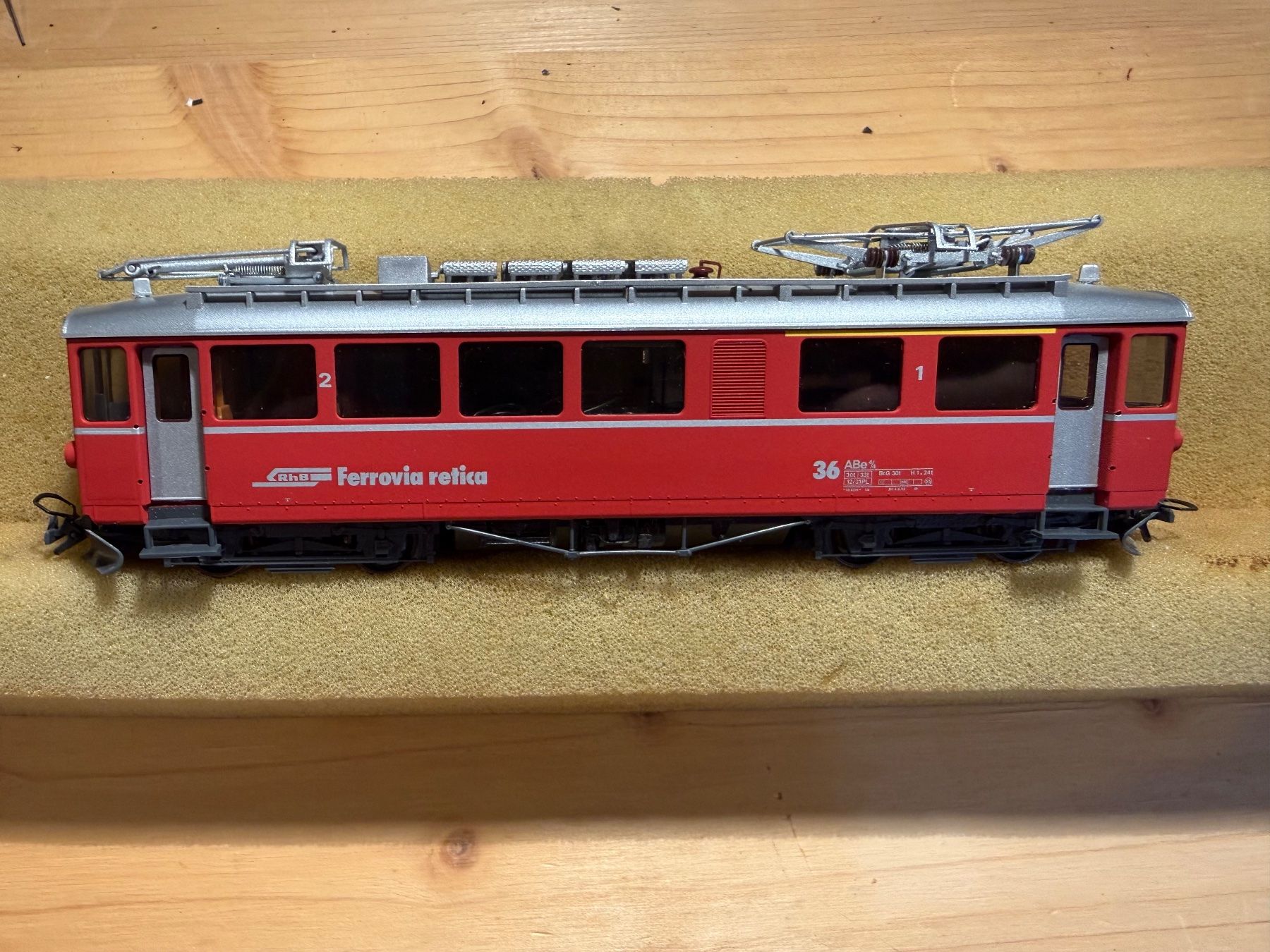 Bemo Modellini di ferrovie: Bemo RhB Bernina-Triebwagen ABe 4/4 36 H0m digital – Usato da Grüsch venduto da ro77bert 1
