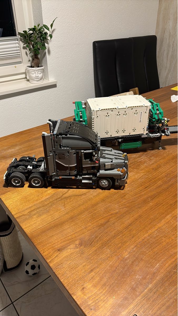 Lego Jeux de construction: LEGO Mack Anthem – Neuf (Voir description) à Horw par Ufdi93