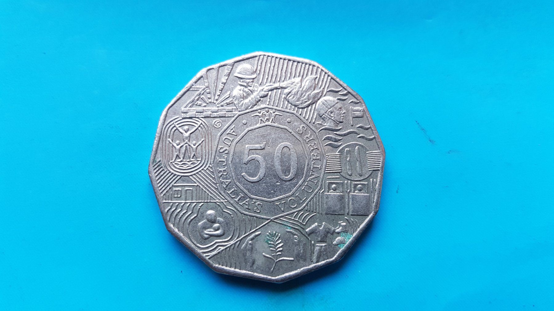 Tutti le monete: 50 Cents - Australien - 2003 Volunteers – Usato da Reinach BL venduto da Dexy62
