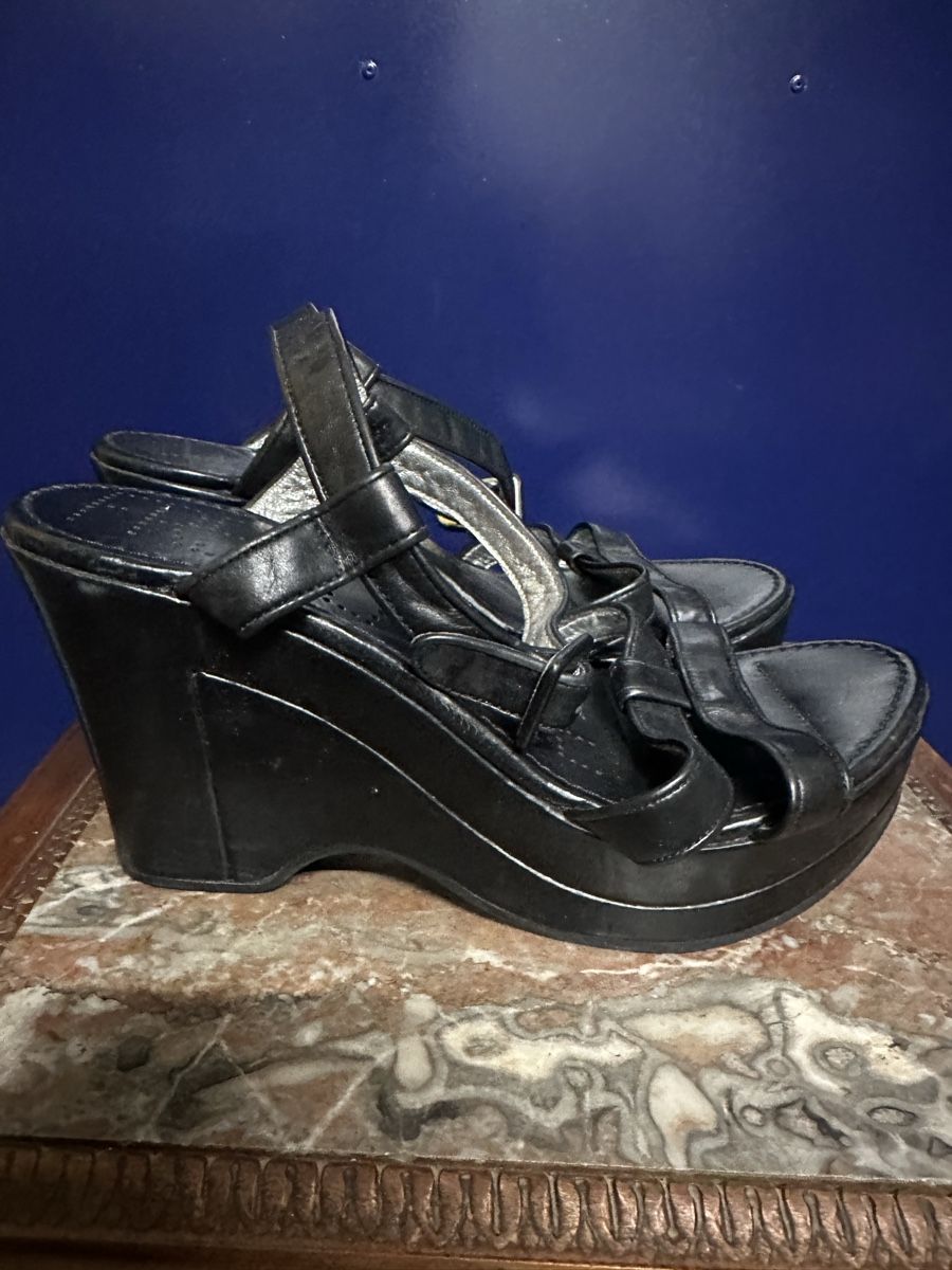 Damenschuhe: Sandales haut de forme FreeLance,Paris taille 38. – Gebraucht aus Genève von Tom6 2