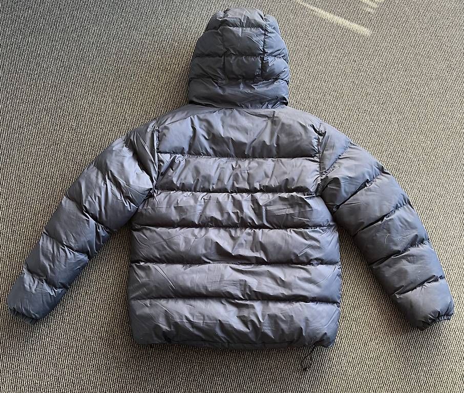 Vestes: Helly Hansen Winterjacke – D'occasion à Brügg, BE par Melvin_Crty 1