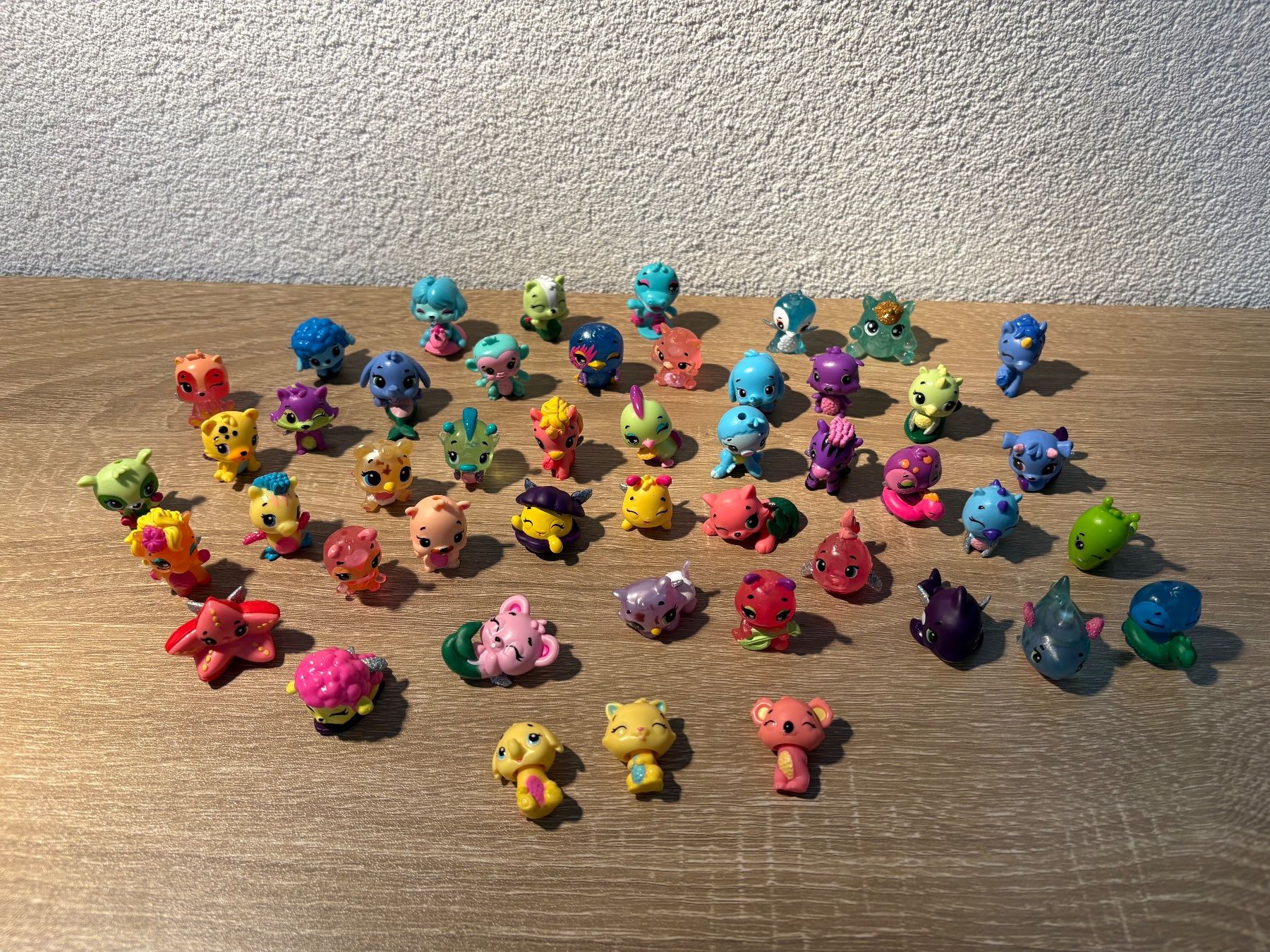 Hatchimals Giocattoli: Figurines Hatchimals lot 2 – Usato da Martigny venduto da jcj_j2fb