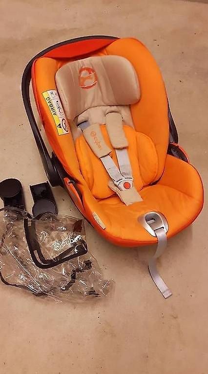 Auto-Kindersitze: Coque auto bébé Cybex Cloud Q avec protection de pluie. – Gebraucht aus Châtelaine von cde_f5kl 1