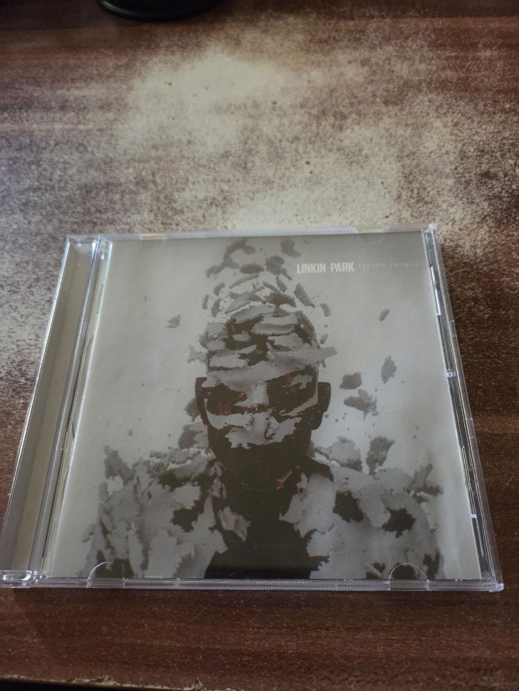 CDs: Linkin Park - Living Things – Gebraucht aus Wattenwil von Mage66