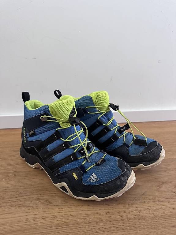 Scarpe per ragazzi: Adidas Terrex Wanderschuhe Grösse 36 – Usato da Birmensdorf ZH venduto da FiKaVa