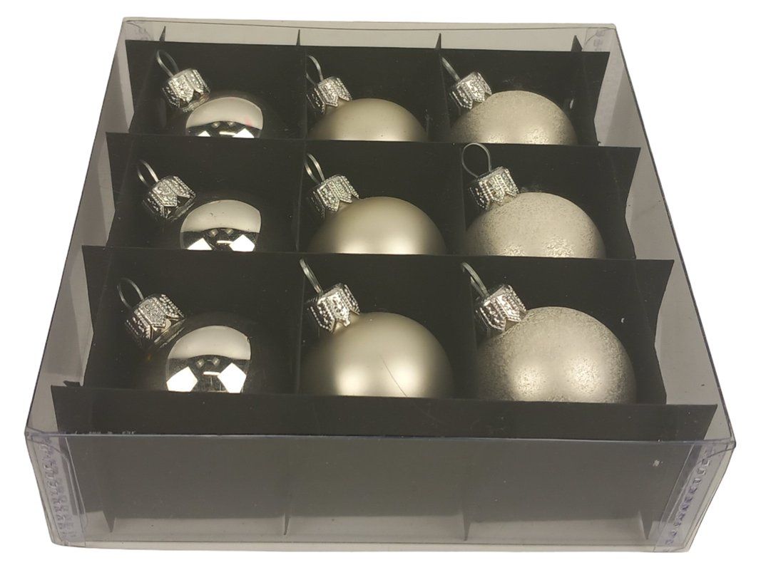 Toutes les décorations: Weihnachtskugel Silber 9er Set – Neuf (Voir description) à Hünenberg par Restwert_Zug