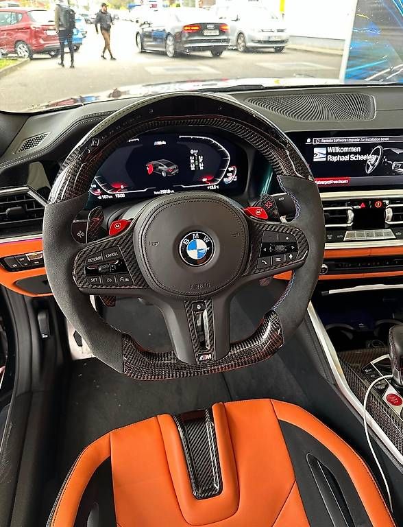 Tutti pezzi di ricambio auto: BMW Lenkrad M3/M4 G-Reihe mit Display – Usato da Bad Zurzach venduto da N.Zimmi 1