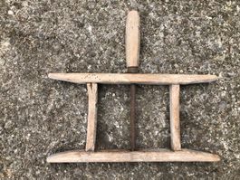 Antike Wäscheleine, Wickler, Haspel aus Holz