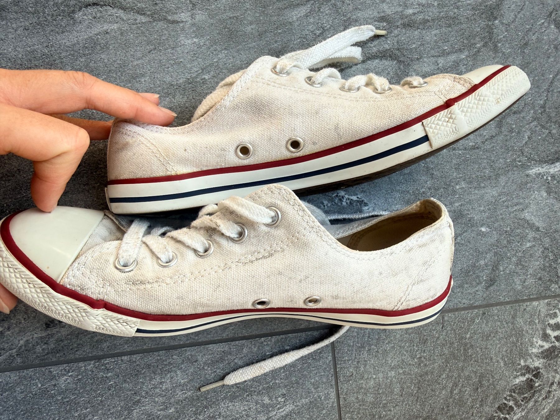 Converse Scarpe da donna: Converse Chucks / Sneakers tief, Gr. 38 – Usato da Einsiedeln venduto da important__ 3
