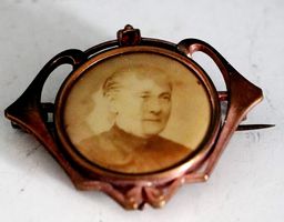 Schmuck Antik