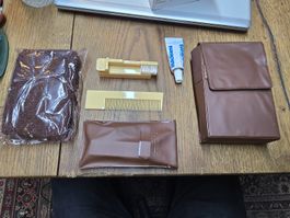 Swissair Toiletten-Set Braun ungebraucht (i2)