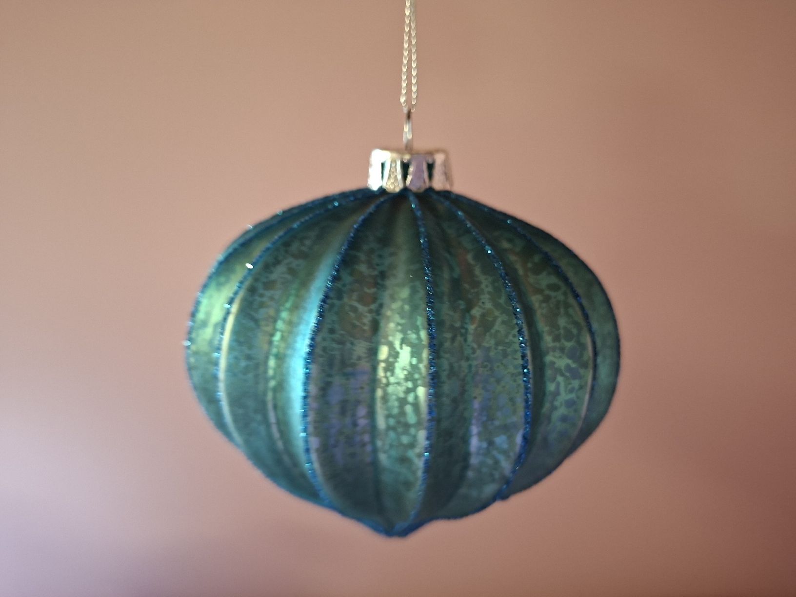 Tutte le decorazioni: neu: 2 Weihnachtskugeln Glas türkis gerippt – Nuovo (secondo la descrizione) da Nassen venduto da verrueckt 2