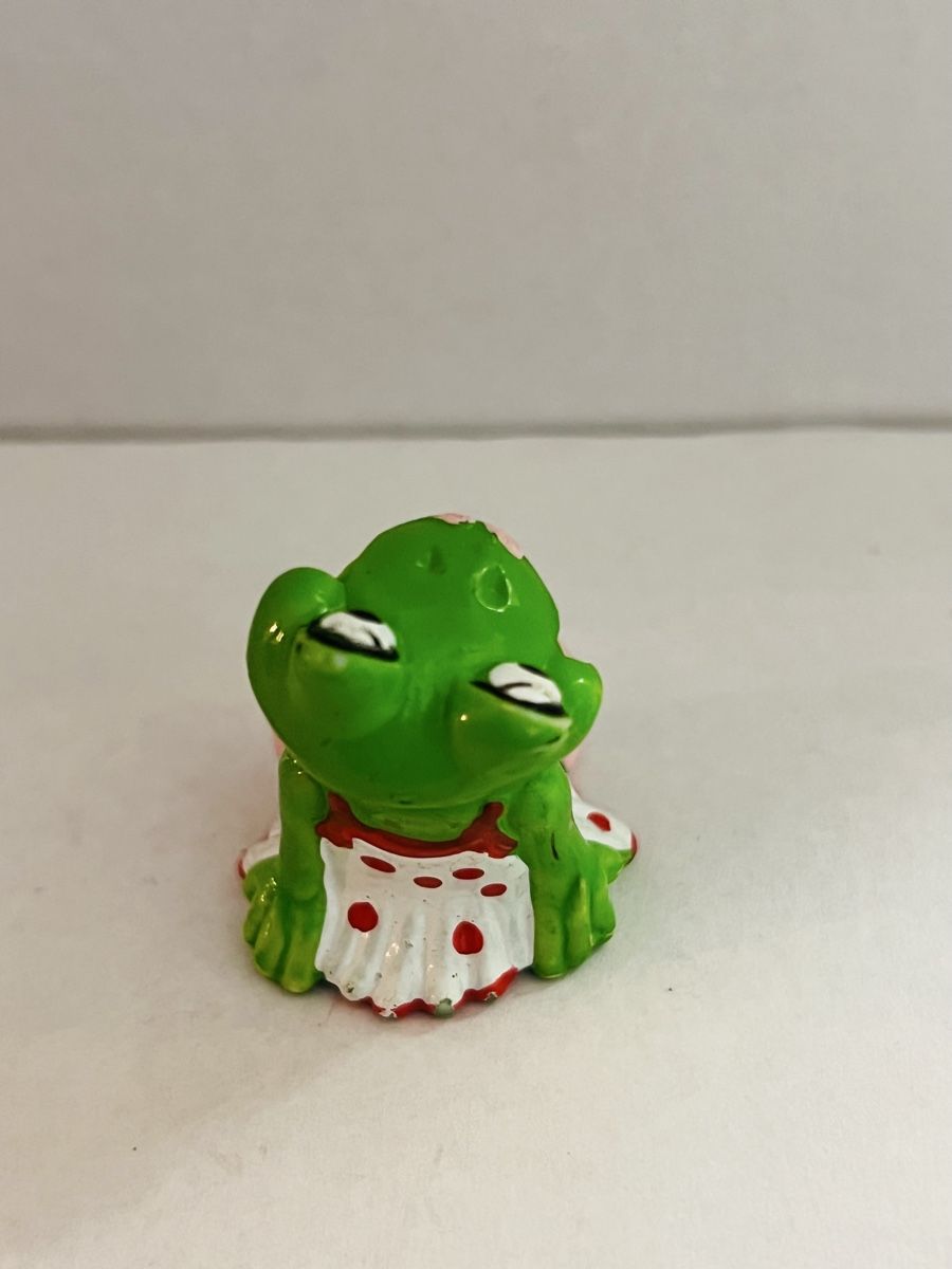 Figuren: Ü -Ei Figur Happy Frog Eiskunstläuferin 1993 – Gebraucht aus Emmenbrücke von mel_7lqf 2