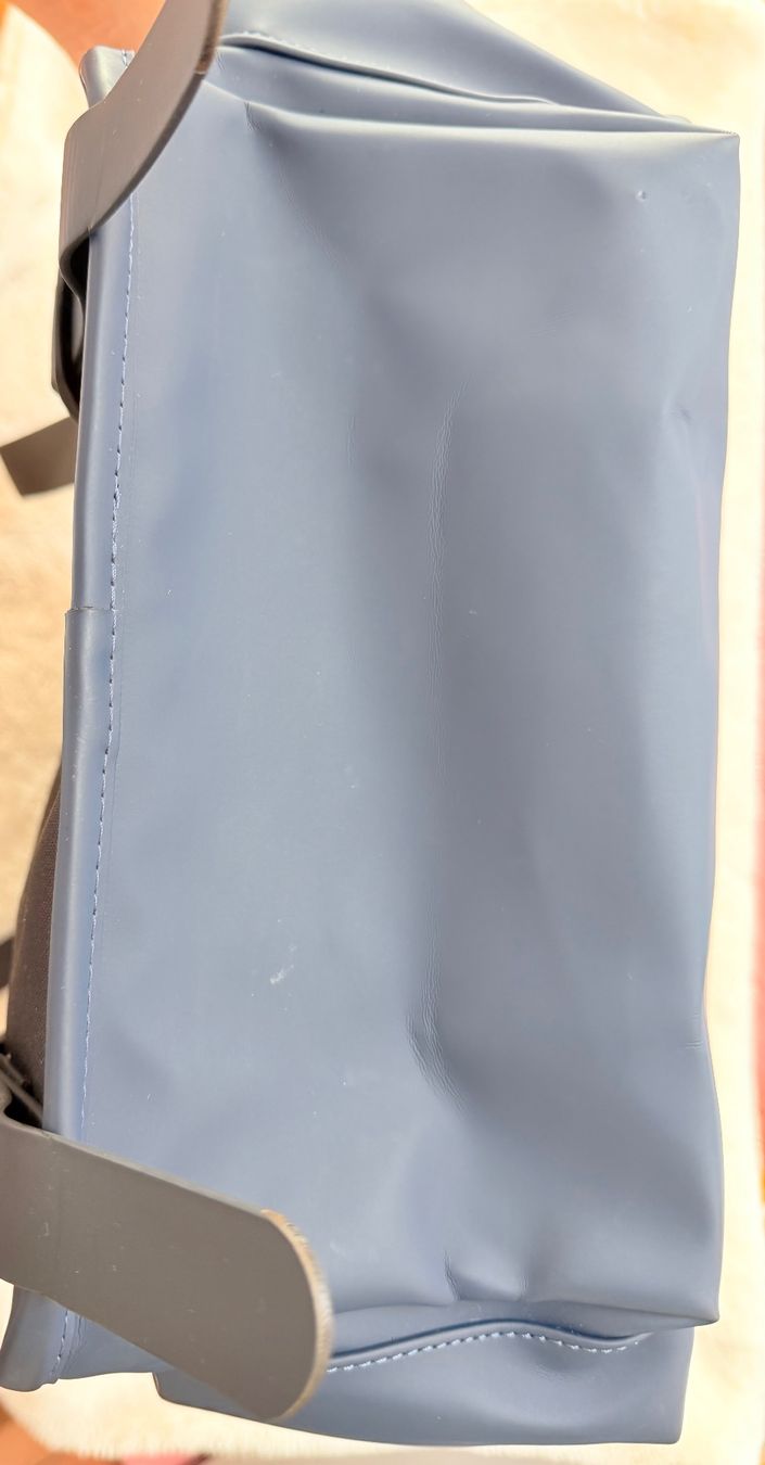 Rains Zaini: Rains - Tagesrucksack - blau – Usato da Würenlos venduto da JRP_71 2