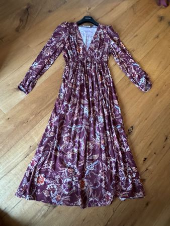 kleid baukjen