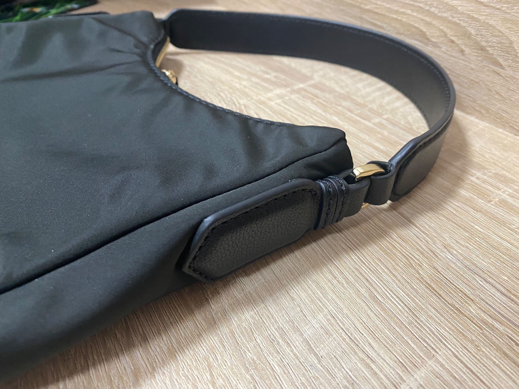 Hugo Boss Taschen für Damen: Handtasche BOSS – Gebraucht aus Bösingen von Trigusik 4