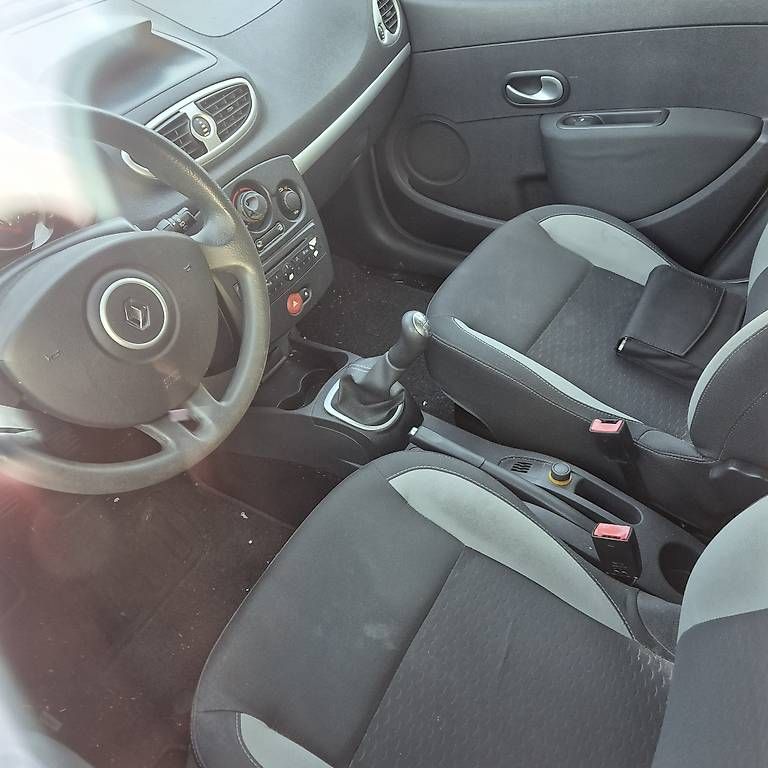 Automobili: Renault Clio 1,5 dCi – Usato da Münchwilen TG venduto da Gearbox69 4