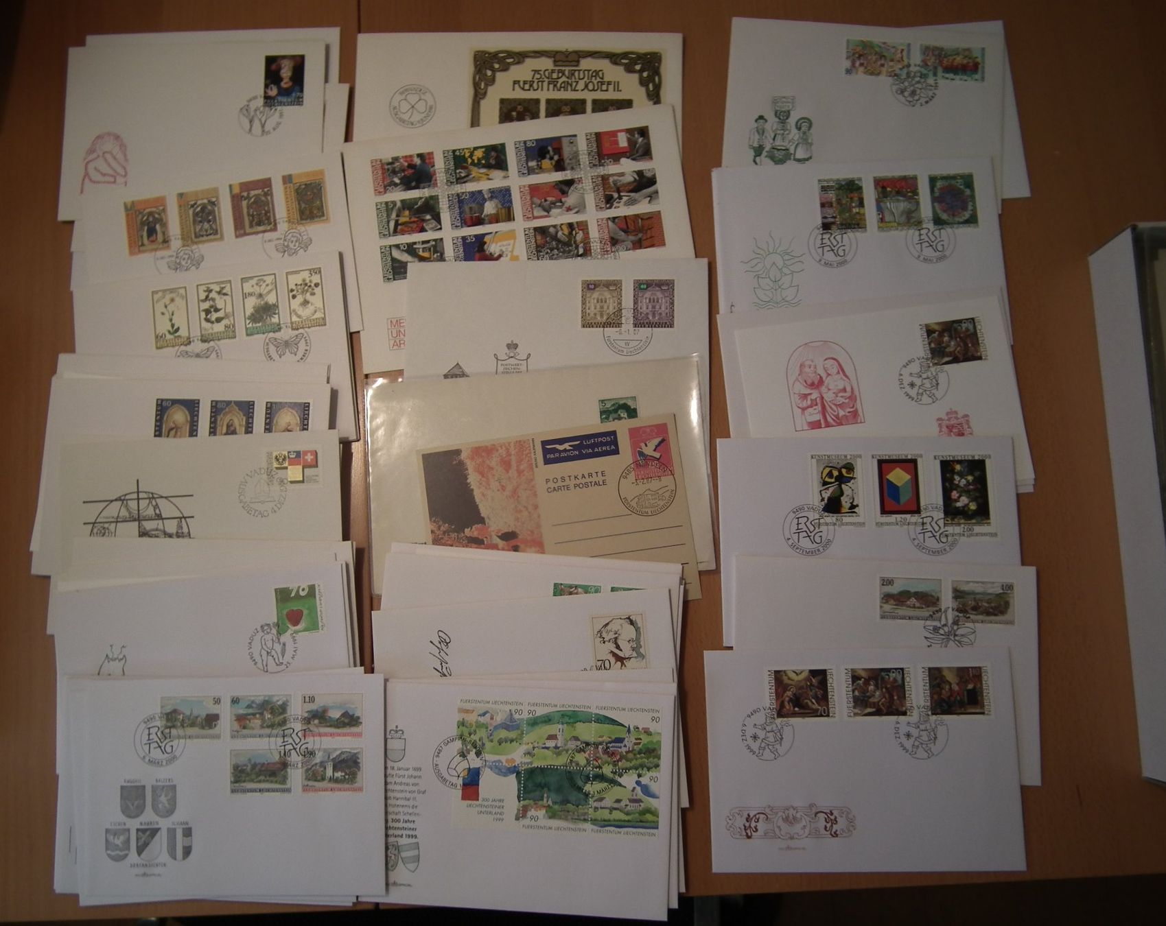 Alle Briefmarken: Liechtenstein, Diverse schöne FDC's  Diverse – Gebraucht aus Kriens von WULLU99 1