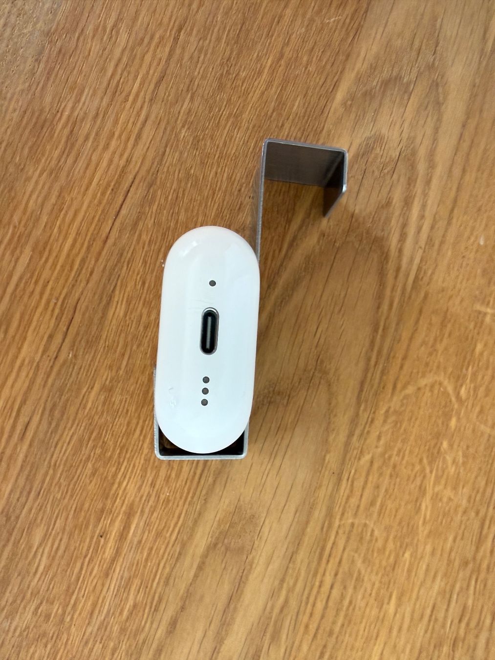 Apple Cuffie: APPLE AirPods 4 Charging Case ANC – Usato da Lausanne venduto da Nine1982 8
