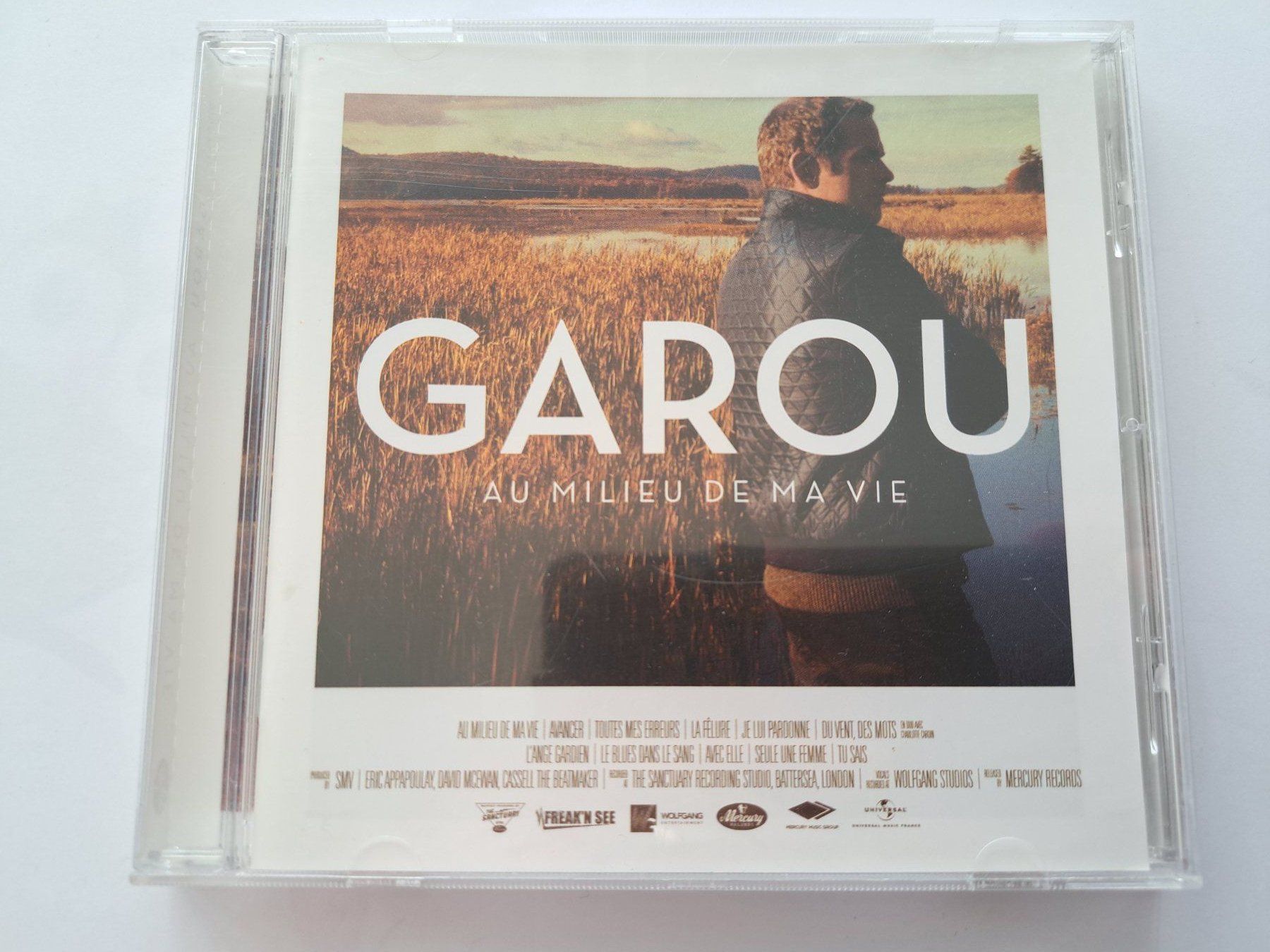 CDs: Cd Garou - Au milieu de ma vie  – D'occasion à Pully par bro_n52j