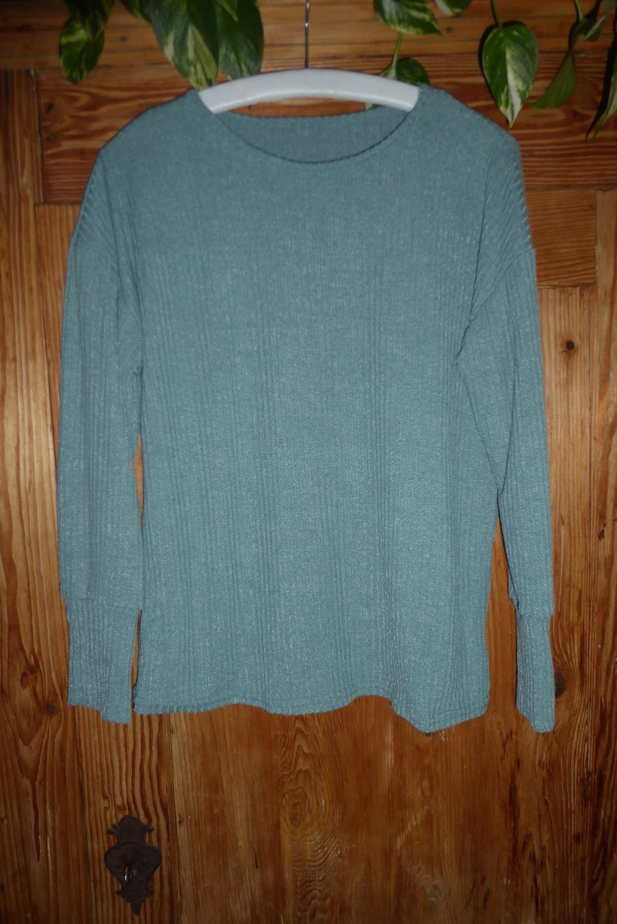 Maglioni & Felpe: schöner Pullover Gr L – Usato da Sargans venduto da Benziner