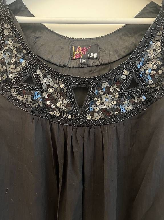Vestiti: Schwarzes Yumi Kleid – Usato da Zürich venduto da fomaz 1
