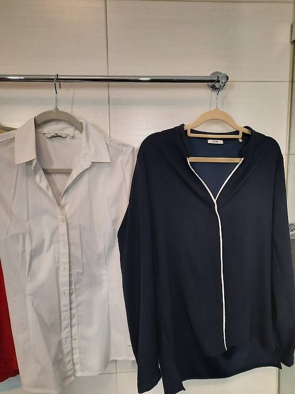 Lotti di vestiti: 6 Damen Marke Blusen Gr.36 - ein Preis ! – Usato da Buchs SG venduto da miska01 3