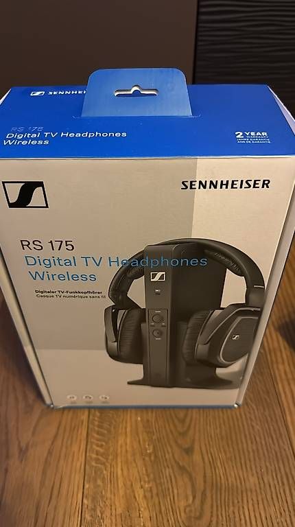 Cuffie: Sennheiser RS175 – Usato da Malters venduto da __livia.__