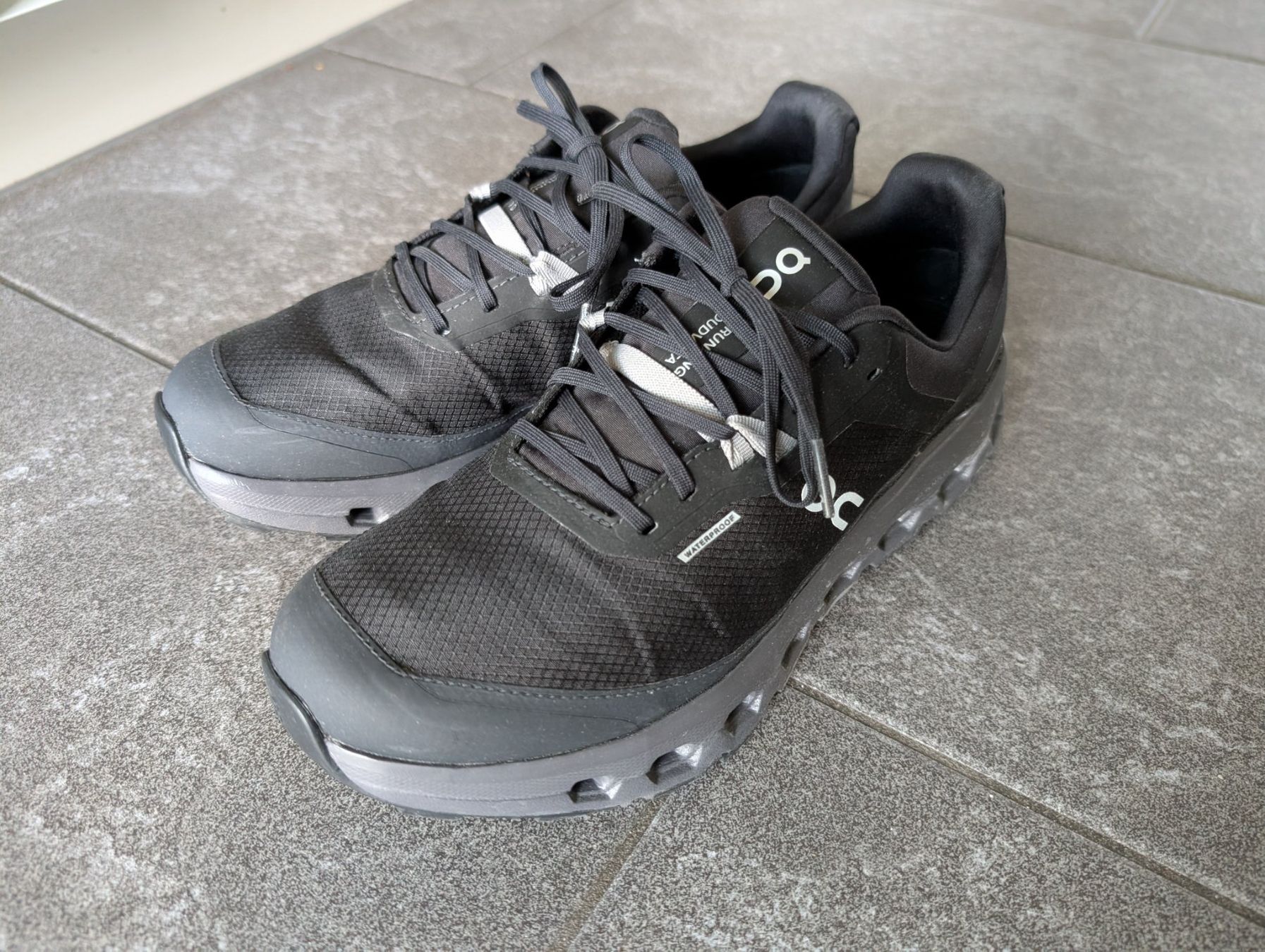 On Scarpe da uomo: On Cloudvista 2 Waterproof Gr 41 neuwertig – Usato da Zürich venduto da fradop